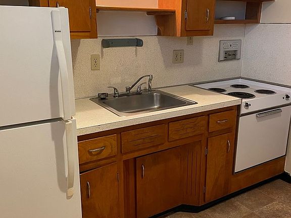 5th image of 4277 Onondaga Blvd APT 1