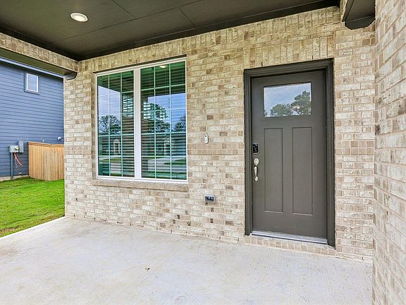 3rd image of 16262 Parish Pointe Ct