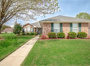268 Oak Point Dr, La Place, LA 70068