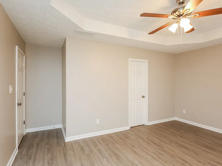 2167 Mulberry Ln — Photo 12