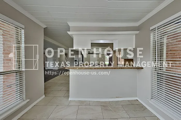 18330 Ella Blvd — Photo 7