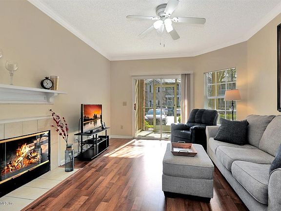 2nd image of 10000 GATE Parkway #2013