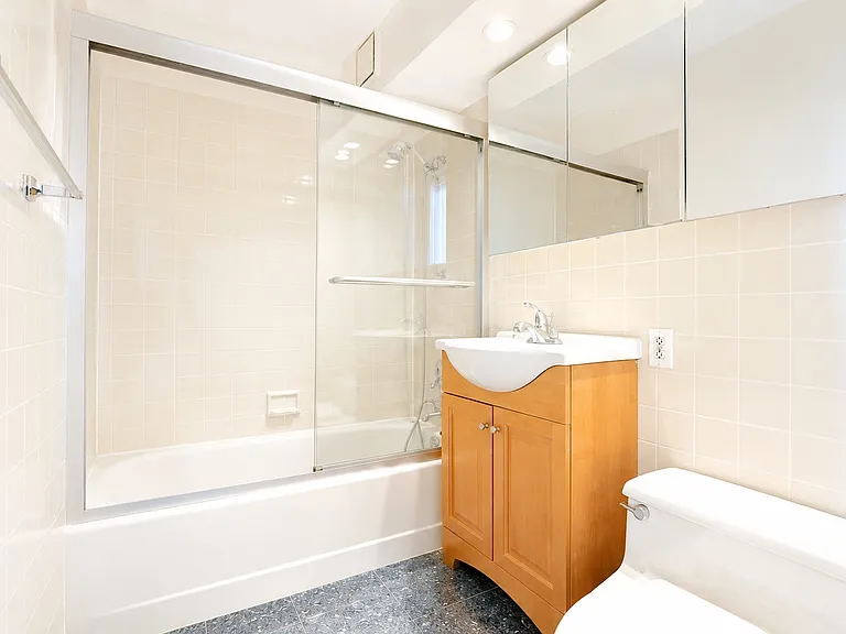 376 Broadway #3F — Photo 10