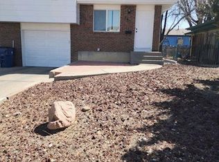46 Bonnymede Rd, Pueblo, CO 81001
