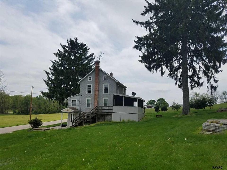 2nd image of 3632 Ridge Rd
