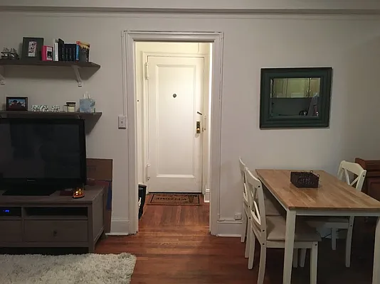 Rented by Performing Assets Corp | media 12