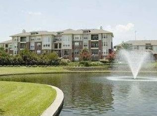 9550 Meyer Forest Dr APT 296, Houston, TX 77096