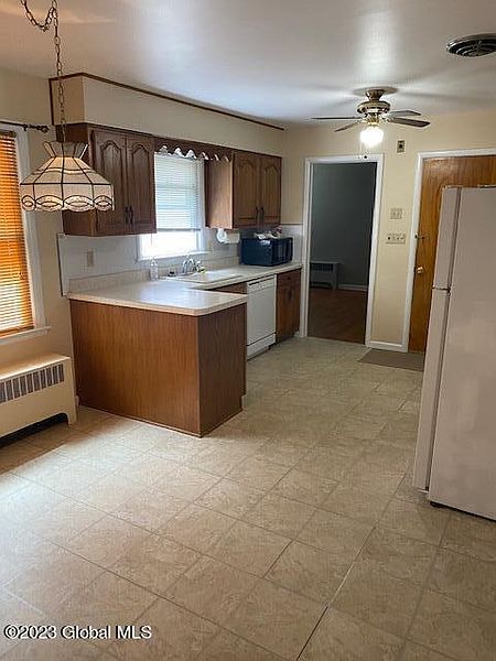 2nd image of 8 Pauline Avenue