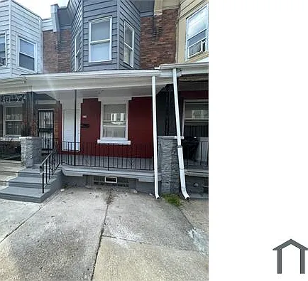 114 N Yewdall St #114 — Photo 2