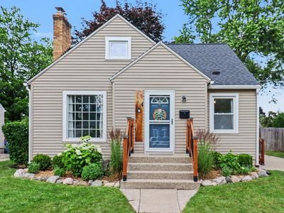 1055 Kelsey St NE, Grand Rapids, MI, 49505