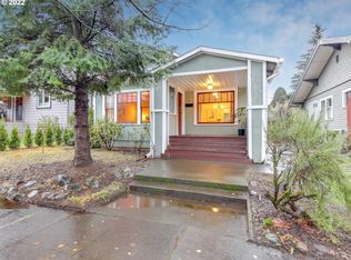 3821 SE Harrison St, Portland, OR 97214