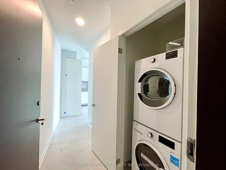 39 Mary St #3101 — Photo 4