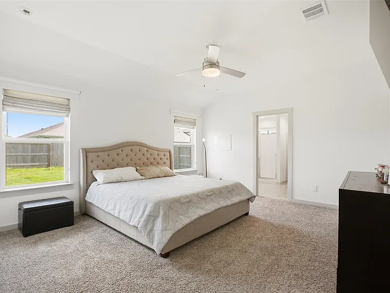 3411 Terrace Landing Ct — Photo 11