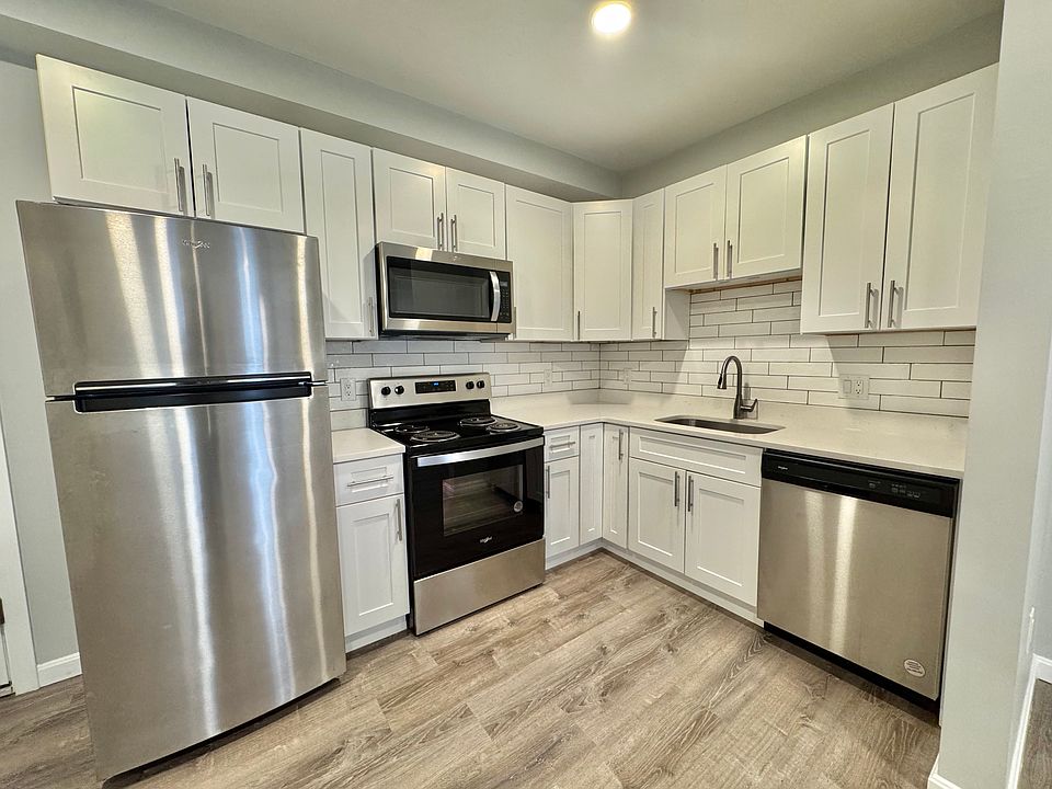 1st image of 11 Leo Turo Way APT 1B