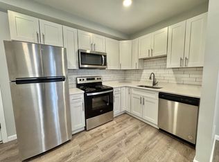 11 Leo Turo Way APT 1B, Worcester, MA 01604
