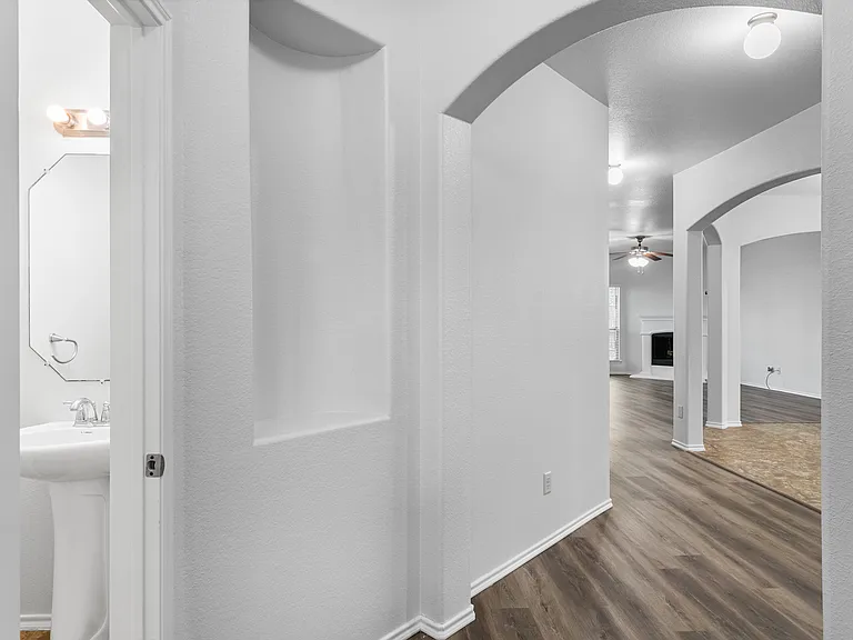 524 Mount Olive Ave — Photo 4