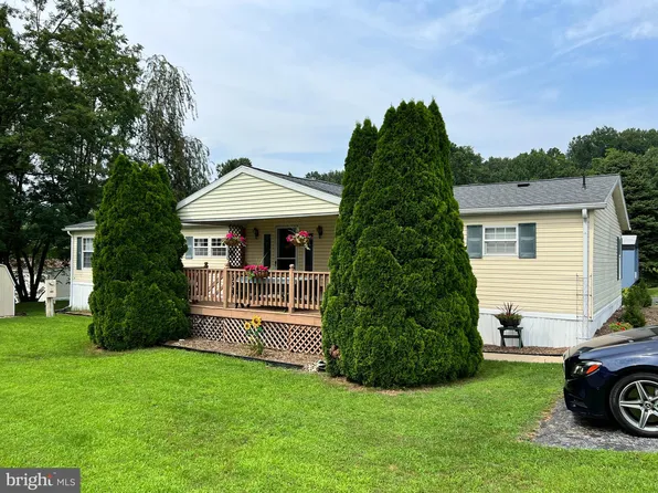 53 Christy Ln, Lititz, PA 17543