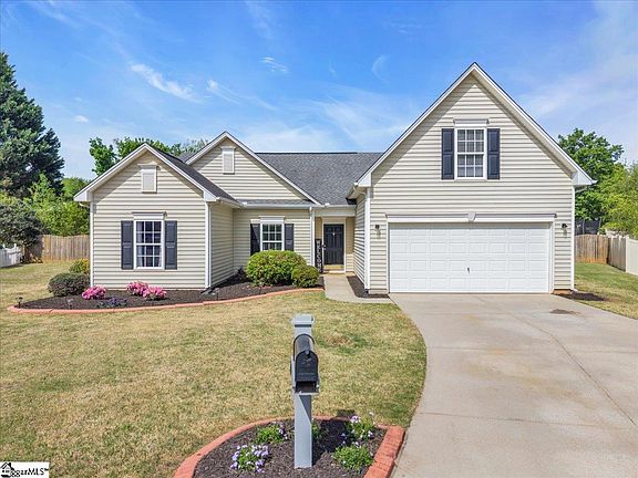 3rd image of 116 Red Holly Ridge Ct