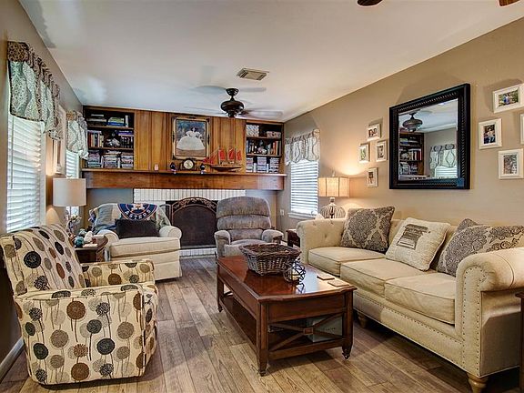 4th image of 4922 Nina Lee Ln