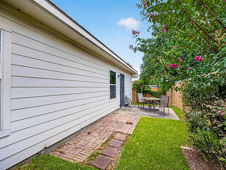 13022 Cherton Ct — Photo 13