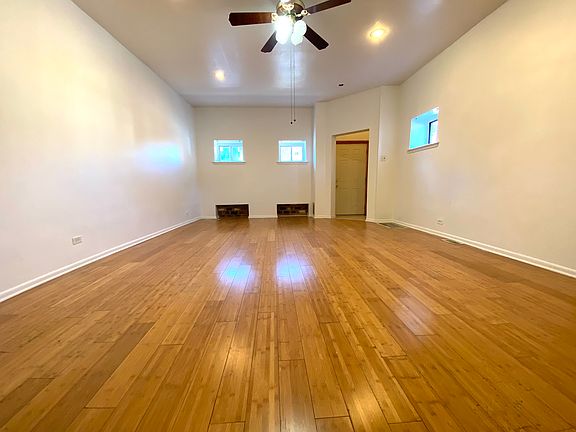 5th image of 3401 S Hermitage Ave #1-F