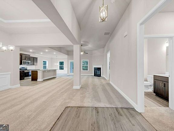2nd image of 216 Rhett Dr #12