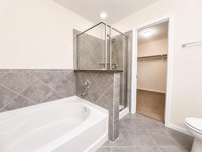 2326 Brookeland Meadow Ct — Photo 10