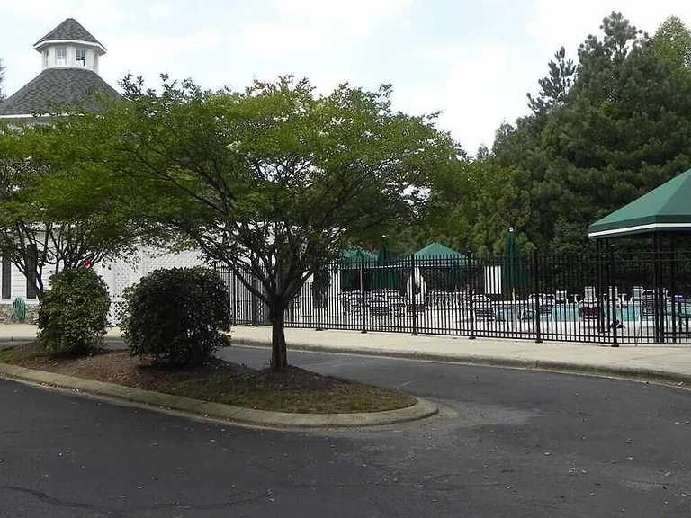 103 Hickorywood Blvd — Photo 16