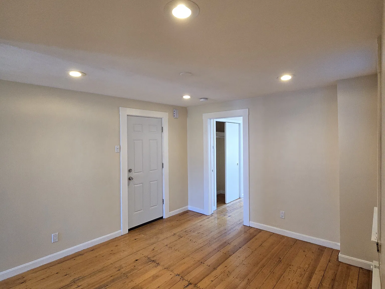 72 Liverpool St — Photo 2