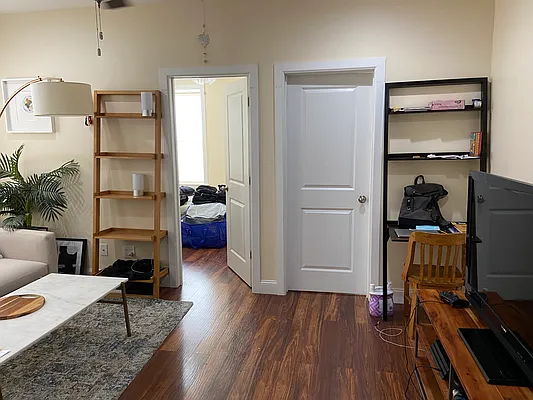 Rented by Avenue Sotheby's International Realty | media 3