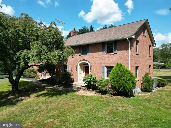 8101 Overlook Ct, Frederick, MD 21702