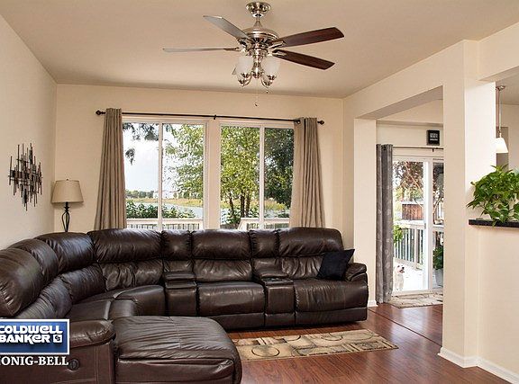 5th image of 2676 Avalon Ln