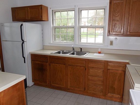 5th image of 2503 Chatham St NW