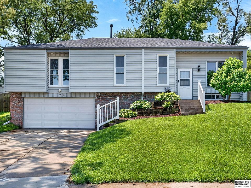 1st image of 15515 Jackson Cir