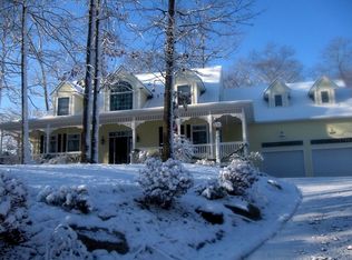 120 Edstrom Rd, Marlborough, CT 06447