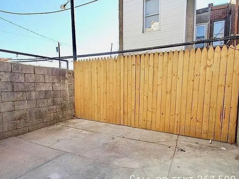 2606 Gerritt St — Photo 9