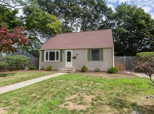180 Long View Dr, Warwick, RI 02886