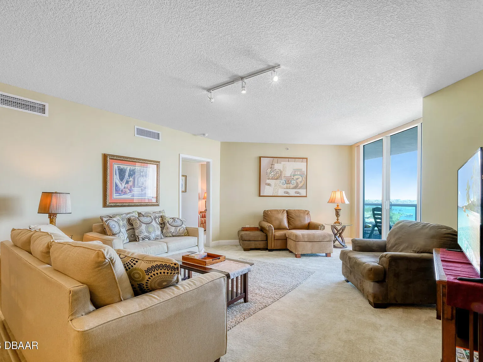 2 bed, 2.0 bath, 1537 sqft, $2,700 — Photo 4