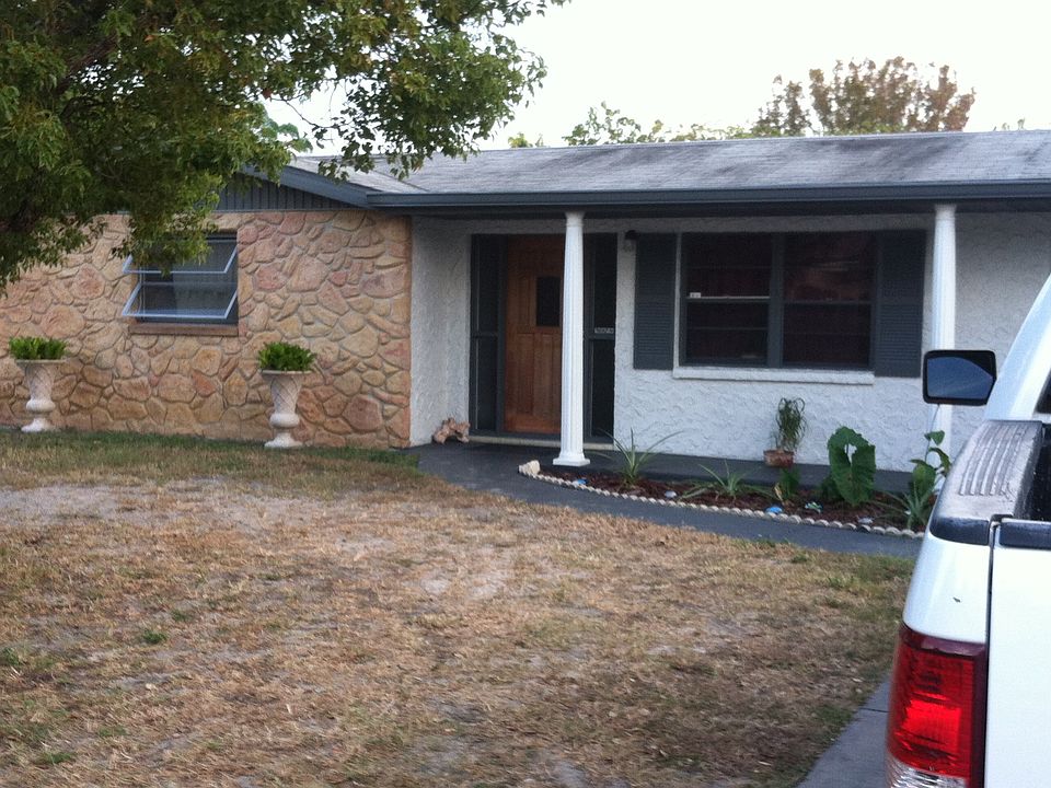 1st image of 7202 Country Club Dr