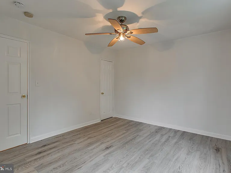 5539 Central Ave SE — Photo 22
