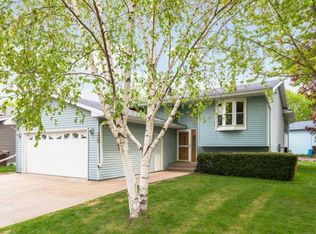 7732 Cayenne Plz W, Woodbury, MN 55125