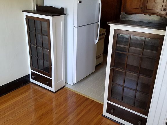 3rd image of 2829 Park Ave APT 202