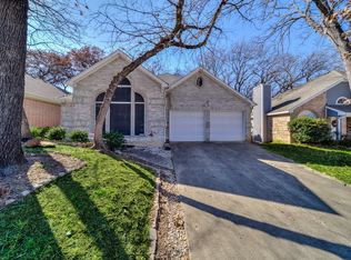 1600 Pacific Pl, Fort Worth, TX 76112