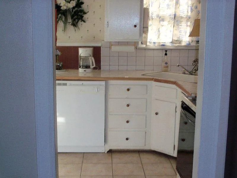 2 bed, 832 sqft, $995 — Photo 3