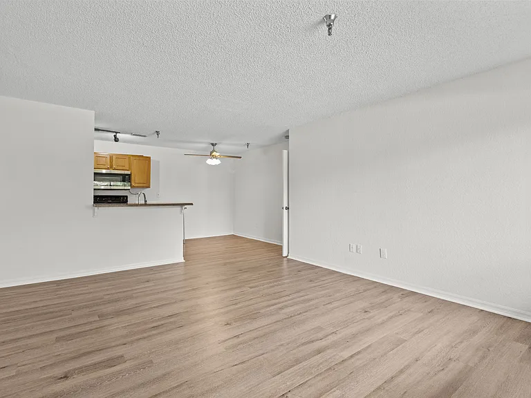 10263 Gandy Blvd N #1203 — Photo 4
