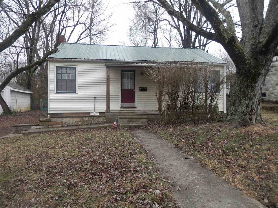 1st image of 924 S Dunn St