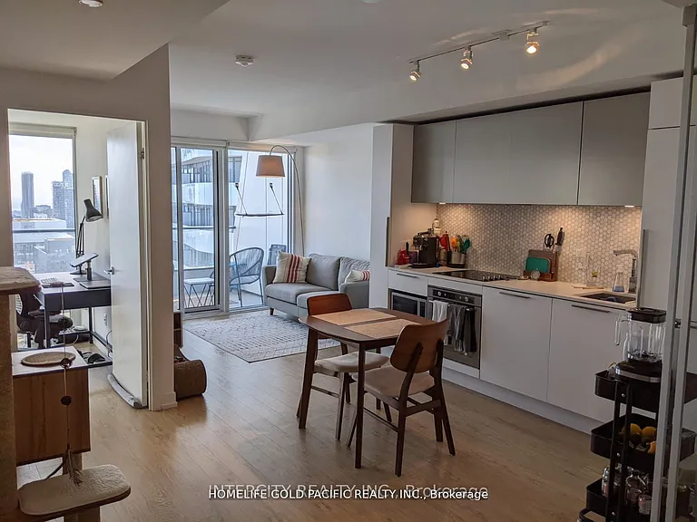 85 Wood St #Penthouse 17 — Photo 9