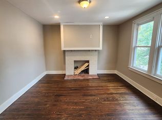 518 S Clinton St #B, East Orange, NJ 07018