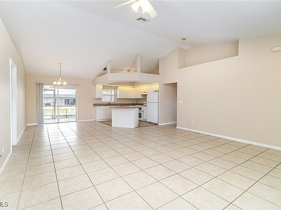 3rd image of 1203 NE 19th Ave