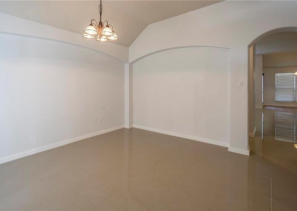 1st image of 10303 Mossy Brook Ln